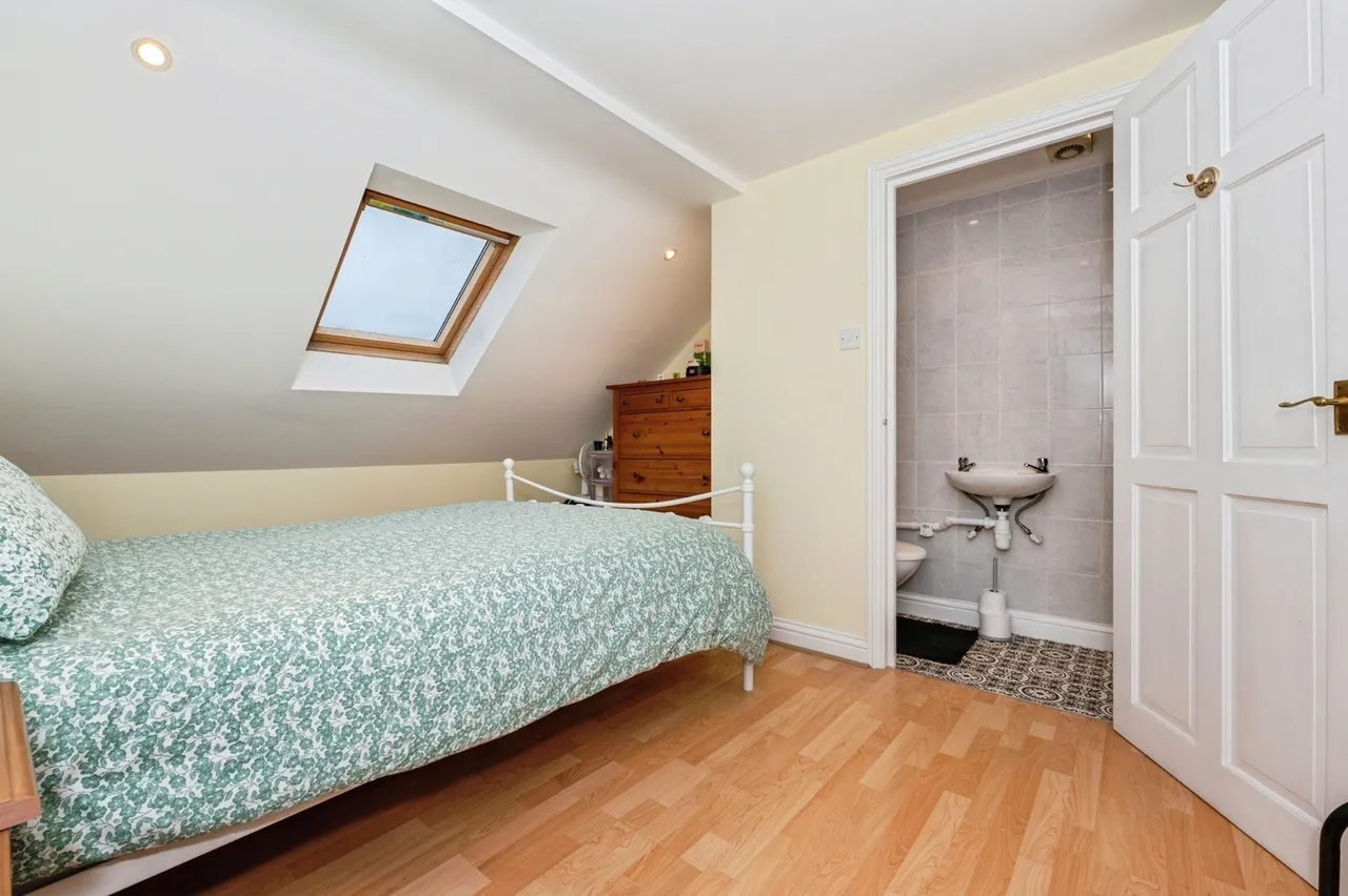 Fleet Road, Dartford, DA2, photo 16