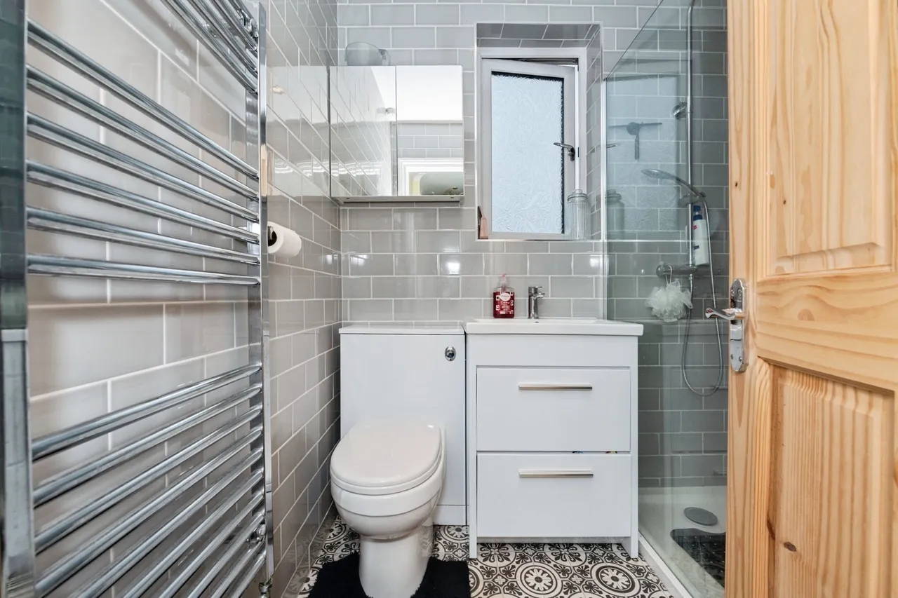 Fleet Road, Dartford, DA2, photo 15