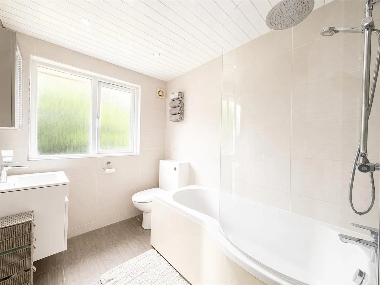 Cooper Crescent, Ferniegair, Hamilton, ML3 7FT, photo 17