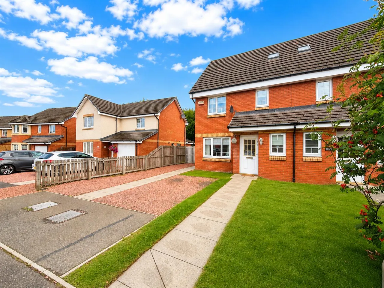 3 bed house for sale — Cooper Crescent, Ferniegair, Hamilton, ML3 7FT