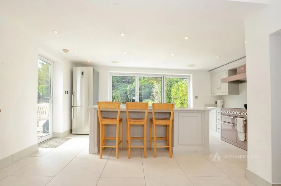 Fog Cottages, Tring Station, HP23, photo 4