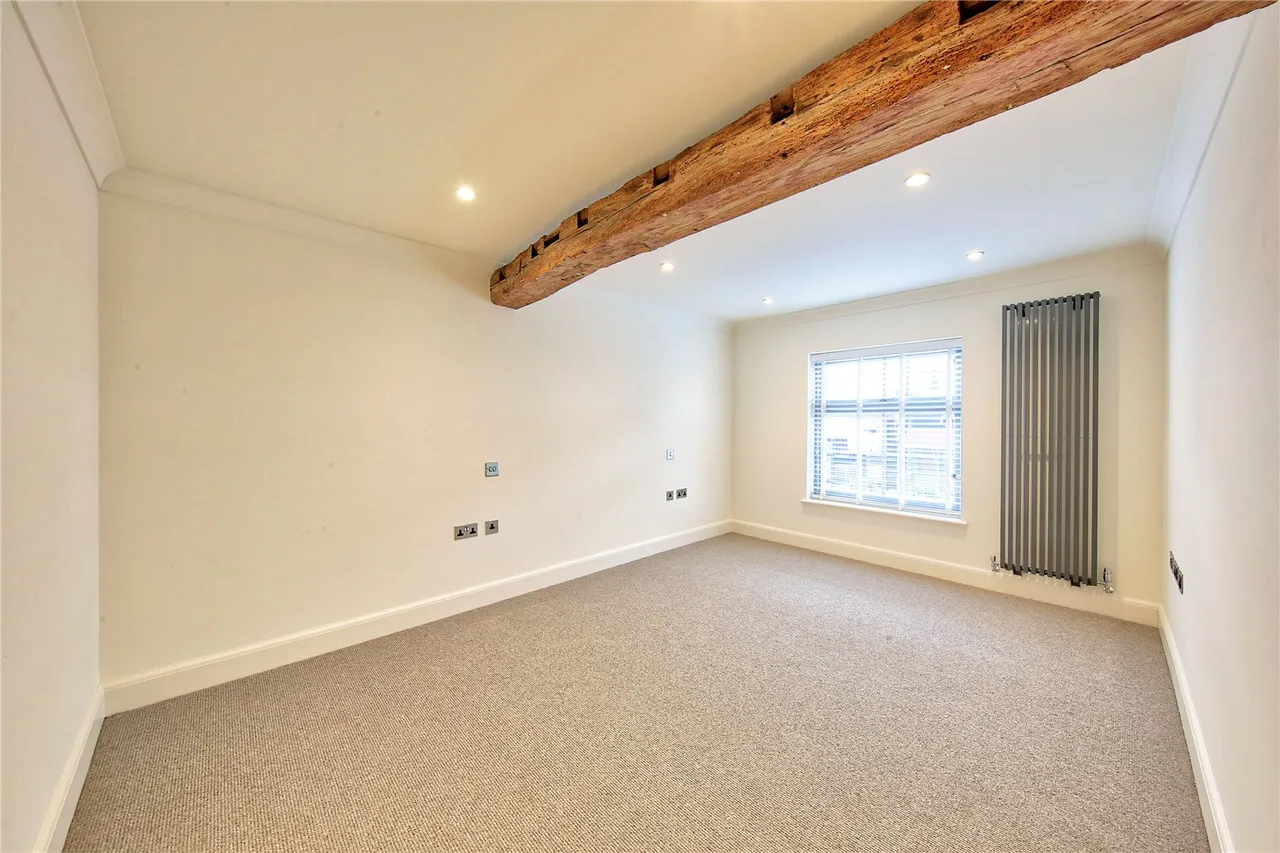 High Street, Hampton Wick, Kingston, KT1 4DB, photo 11