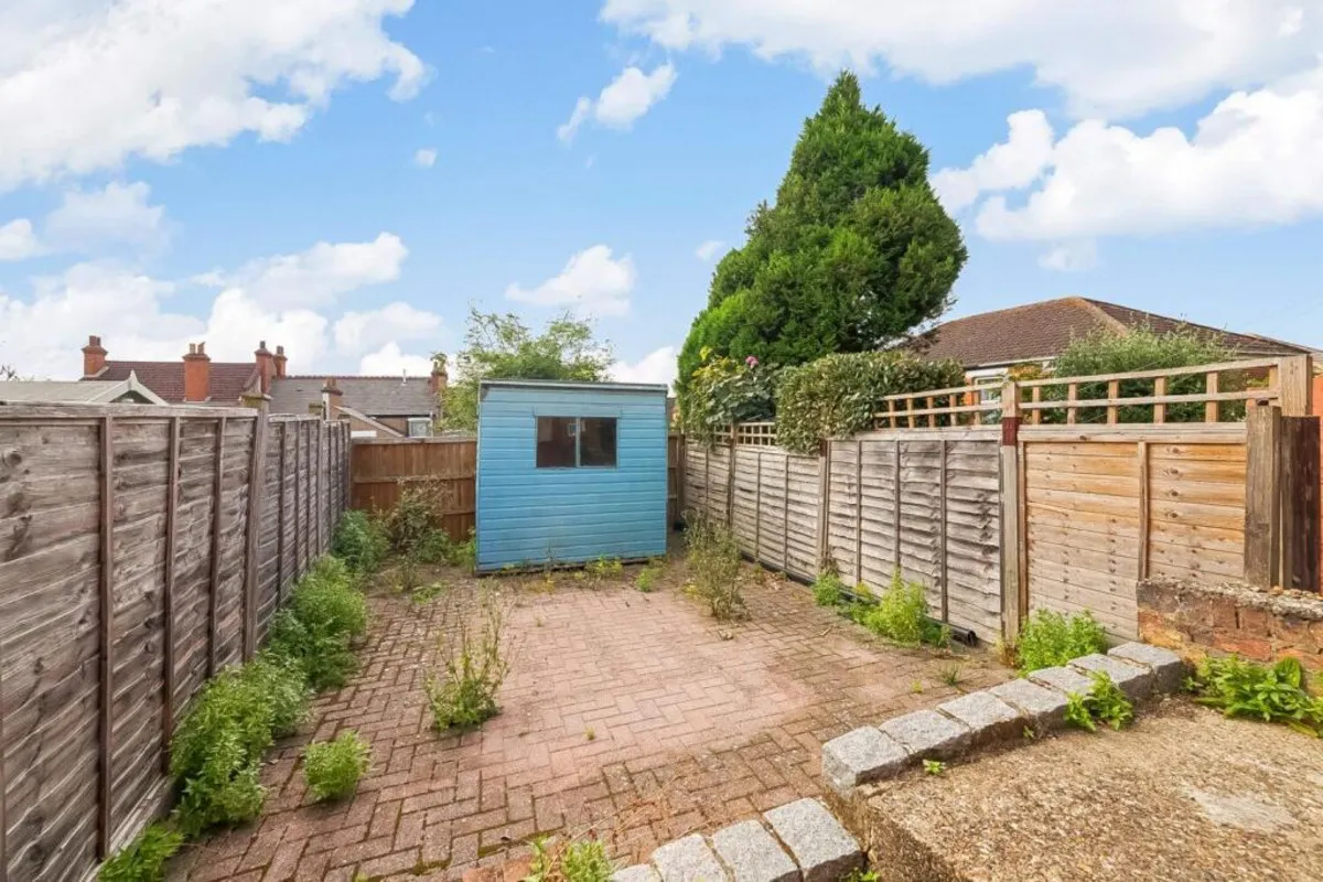 London, SE6 4UW, photo 11