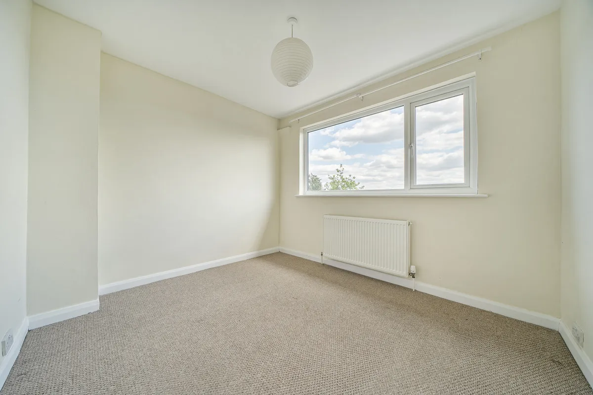 London, SE6 4UW, photo 6