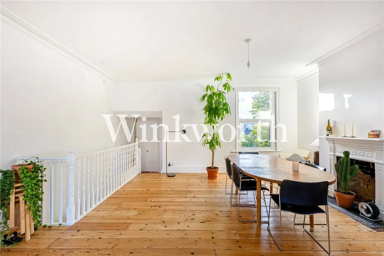 Mount Pleasant Road, London, N17, photo 2