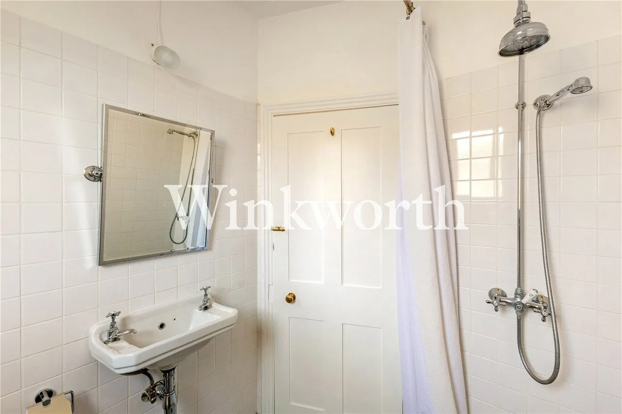 Mount Pleasant Road, London, N17, photo 13