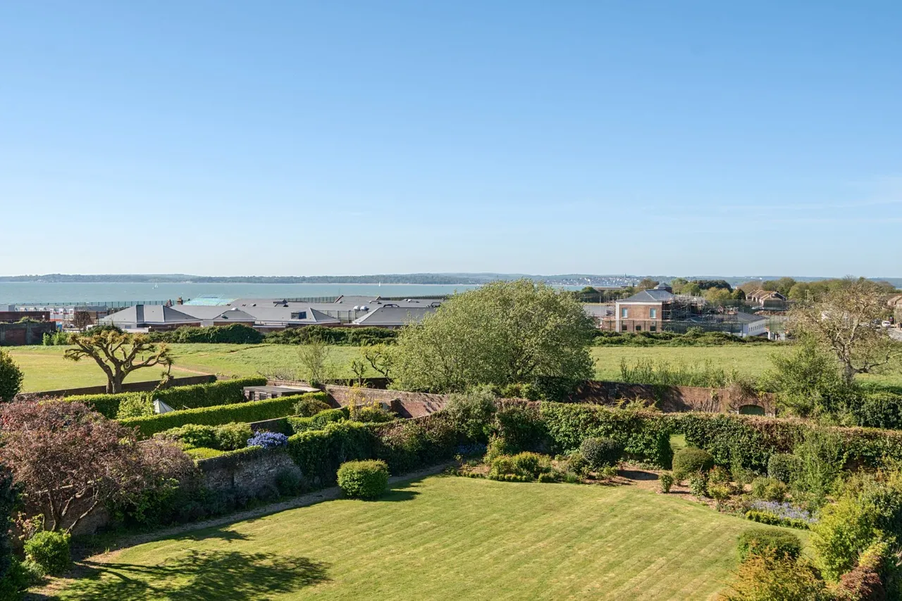 Haslar Terrace, Gosport, PO12, photo 10