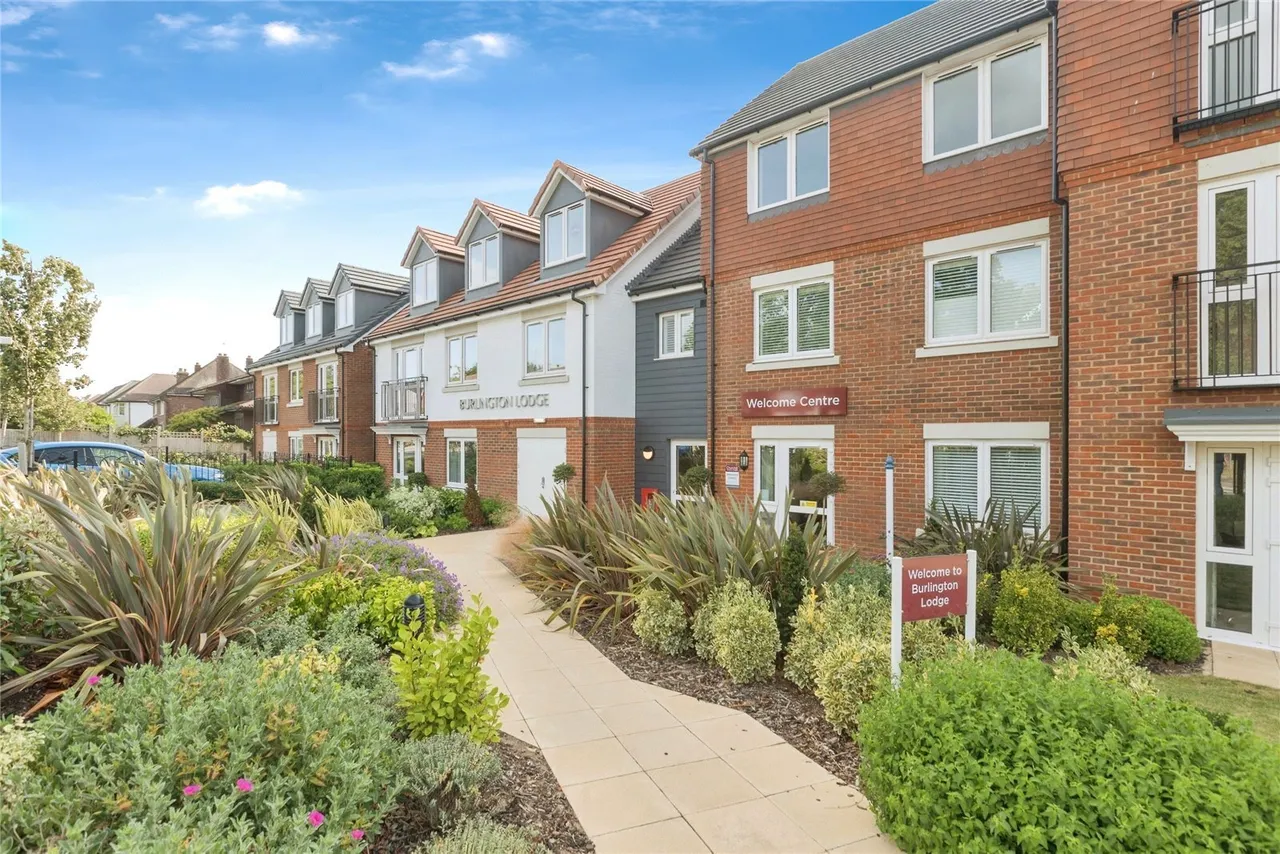 1 bed flat for sale, Birchwood Park Avenue, Swanley, BR8
