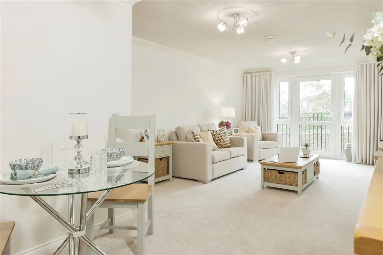 Birchwood Park Avenue, Swanley, BR8, photo 2