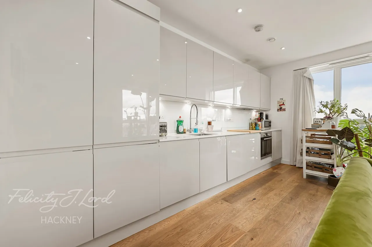 Rosina Street, London, E9, photo 4