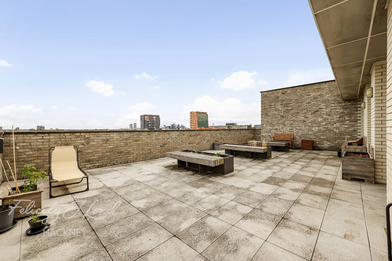 Rosina Street, London, E9, photo 15