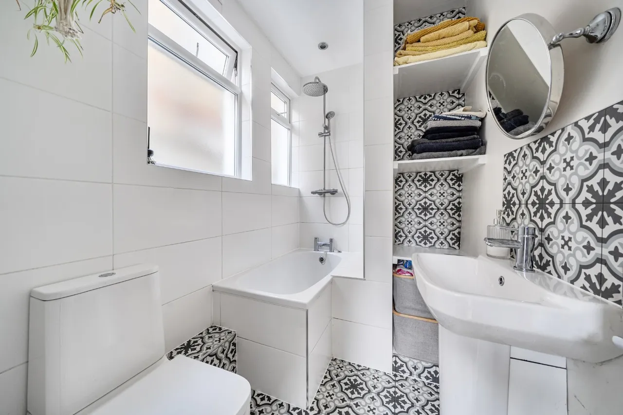 Idlecombe Road, Tooting, SW17, photo 18