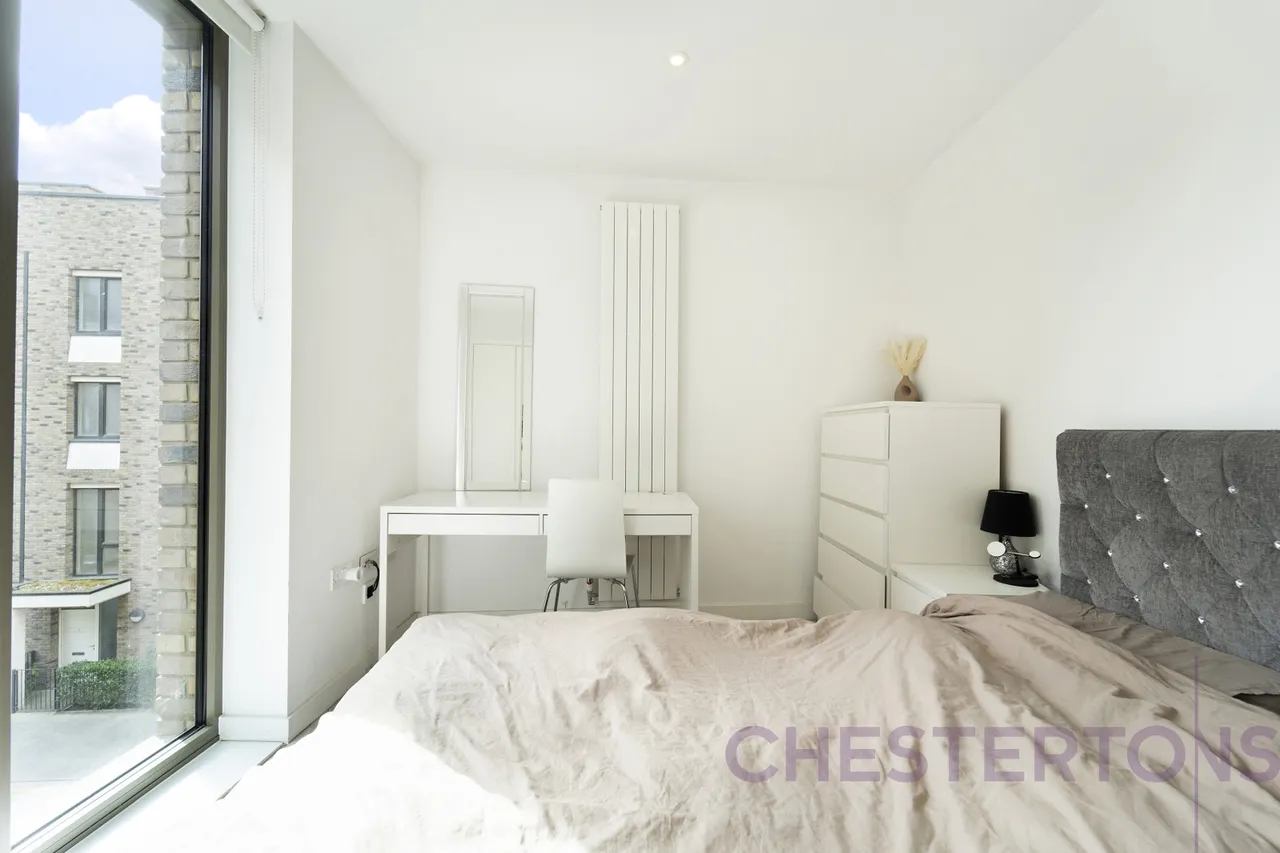 Schooner Road, London, E16, photo 5