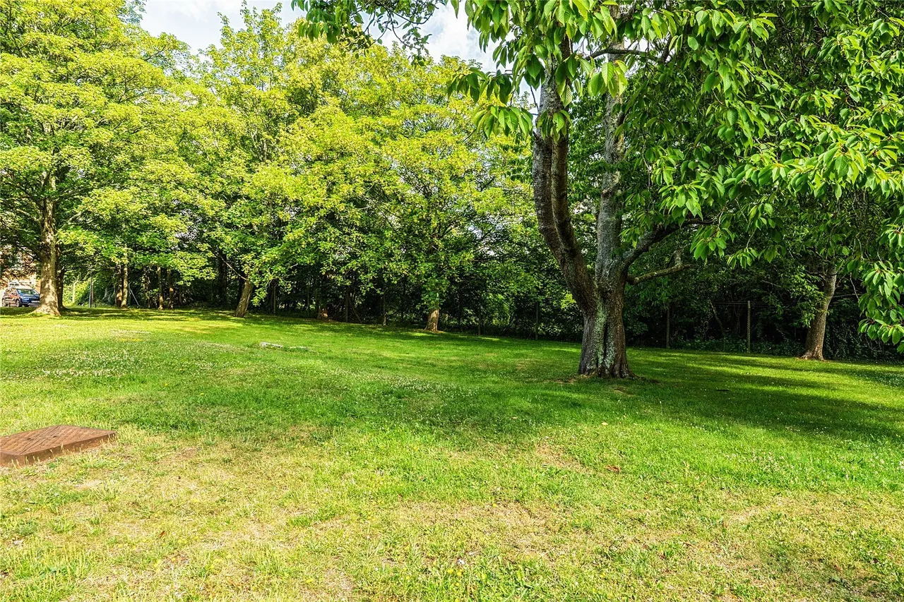 Paterson Lodge, 8 Turner Avenue, Westerham, TN16, photo 14
