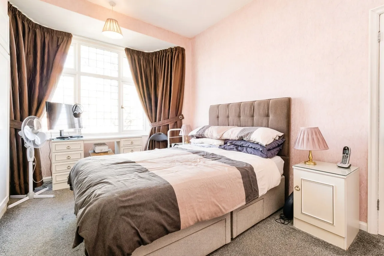 Abbotsford Gardens, Woodford Green, Essex, IG8, photo 6
