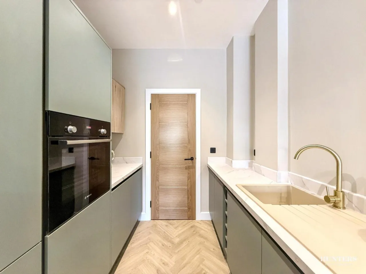 Wellington Road, Dewsbury, WF13, photo 4