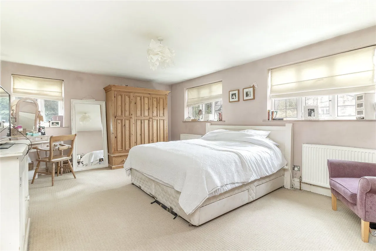 Moor Road, Bramhope, LS16, photo 11
