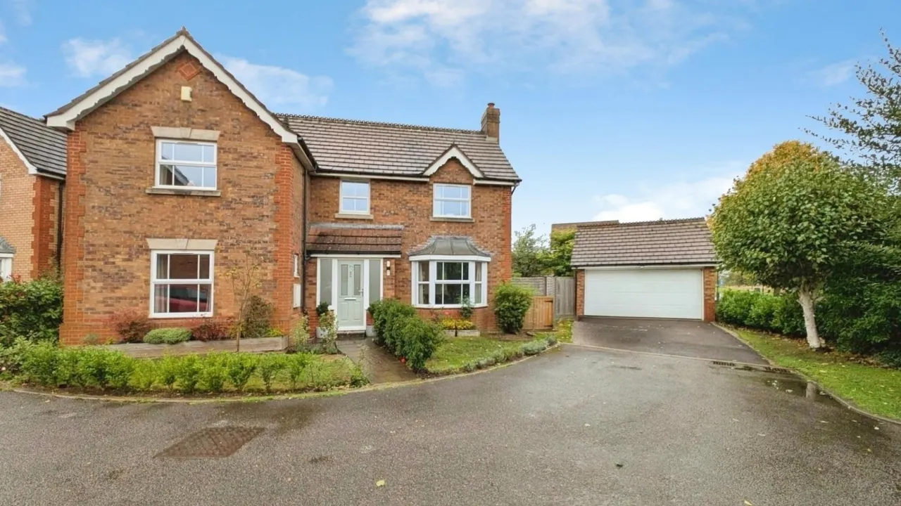 4 bed house for sale, Dryleaze, Yate, BS37