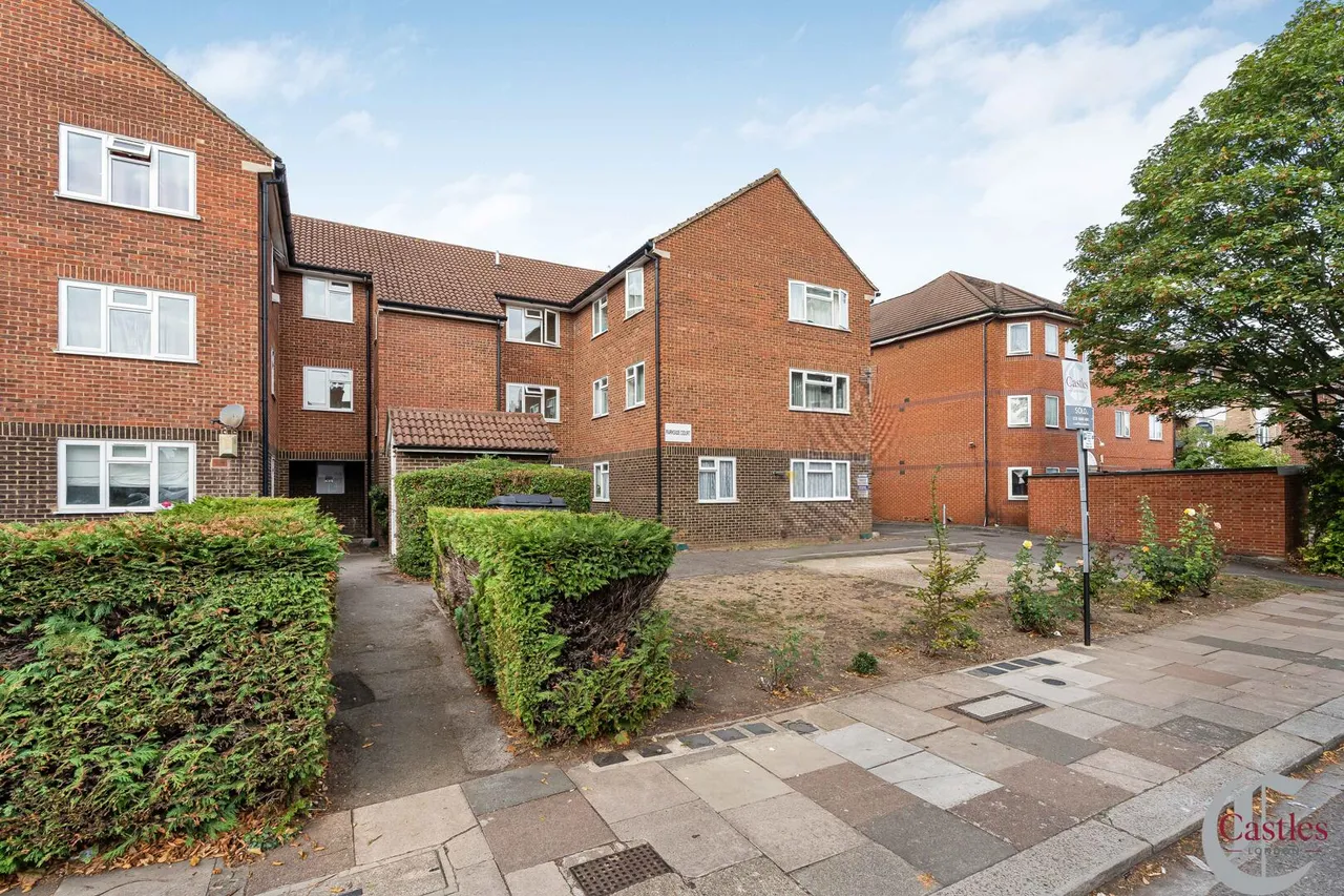1 bed flat for sale, Palmerston Road, N22