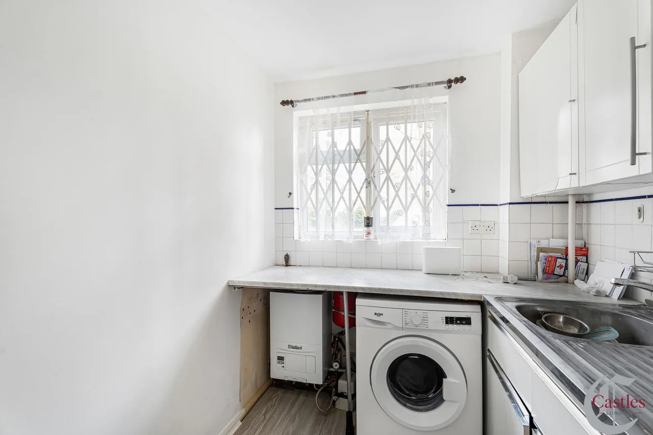 Palmerston Road, N22, photo 11