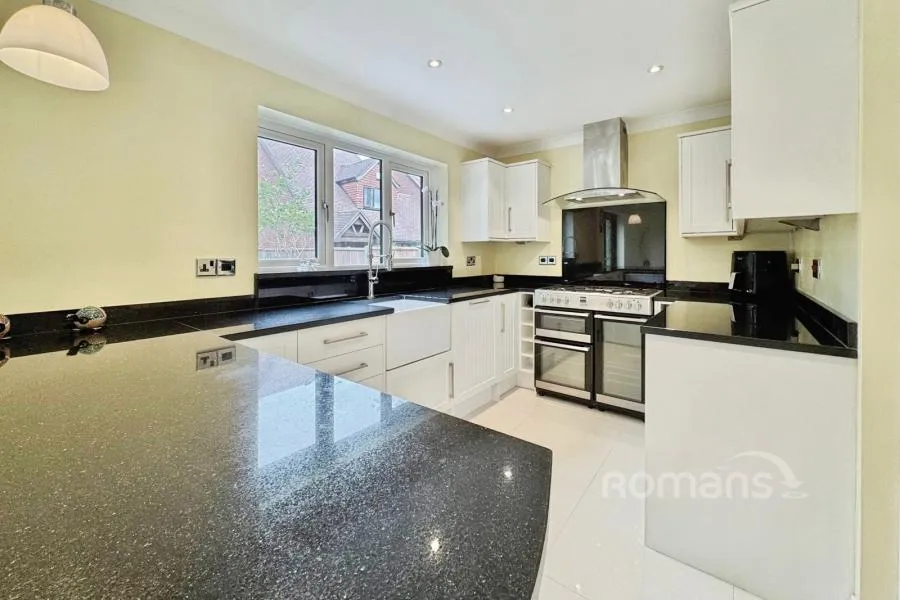 Georgeham Road, Owlsmoor, GU47, photo 3