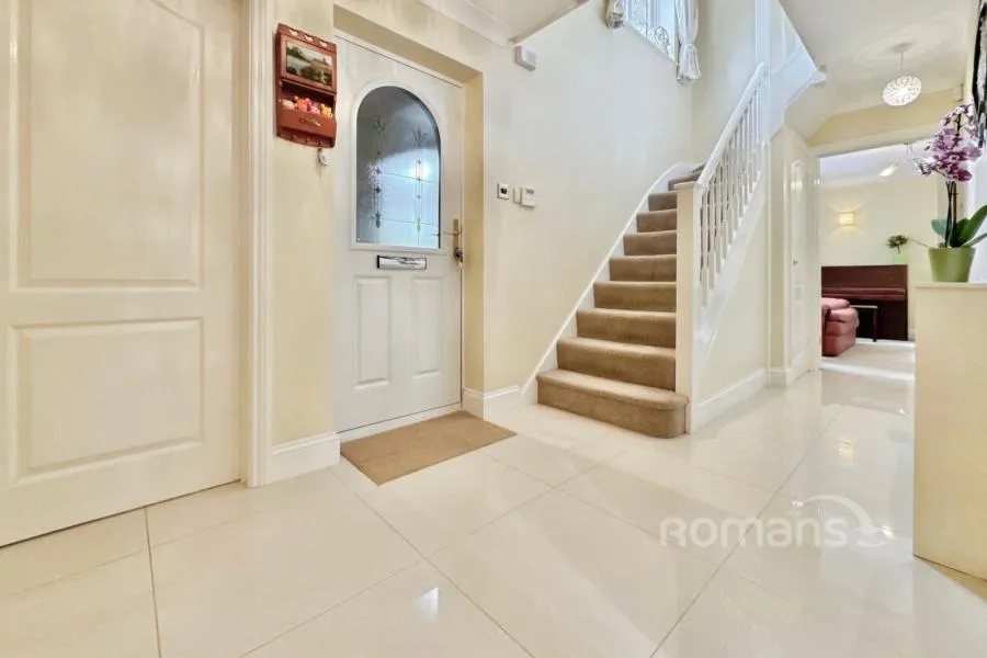 Georgeham Road, Owlsmoor, GU47, photo 8