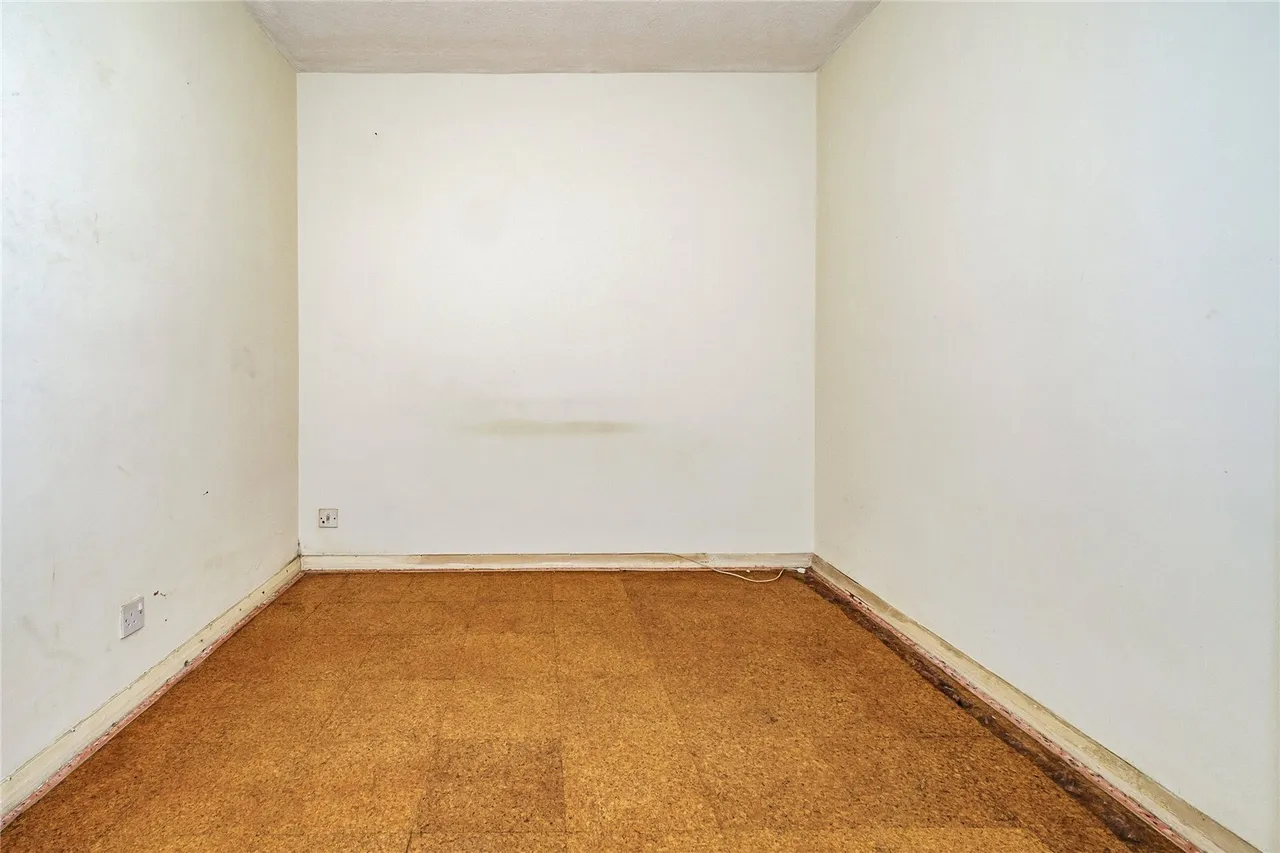 Chesswood Road, Worthing, BN11, photo 10