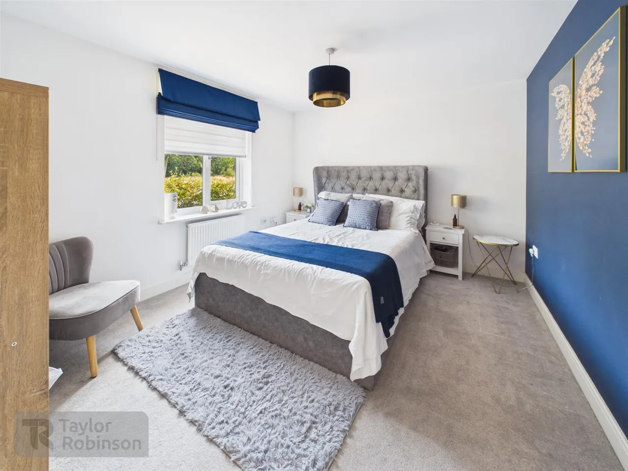 Oriel Close, Forge Wood, RH10, photo 6