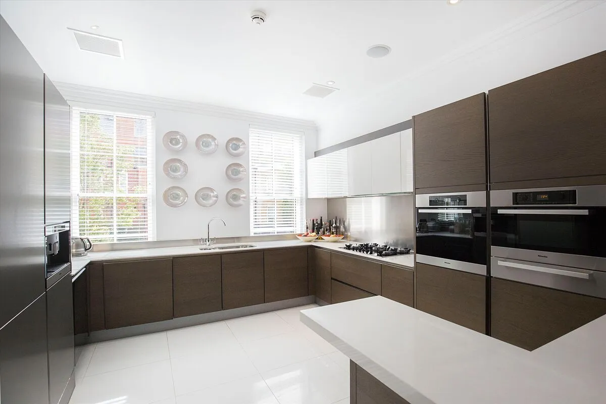 Princess Square, Esher, KT10, photo 11