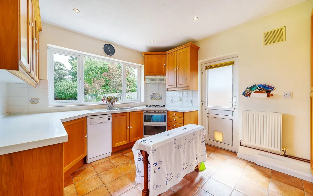 Royal Avenue, Worcester Park, KT4, photo 7