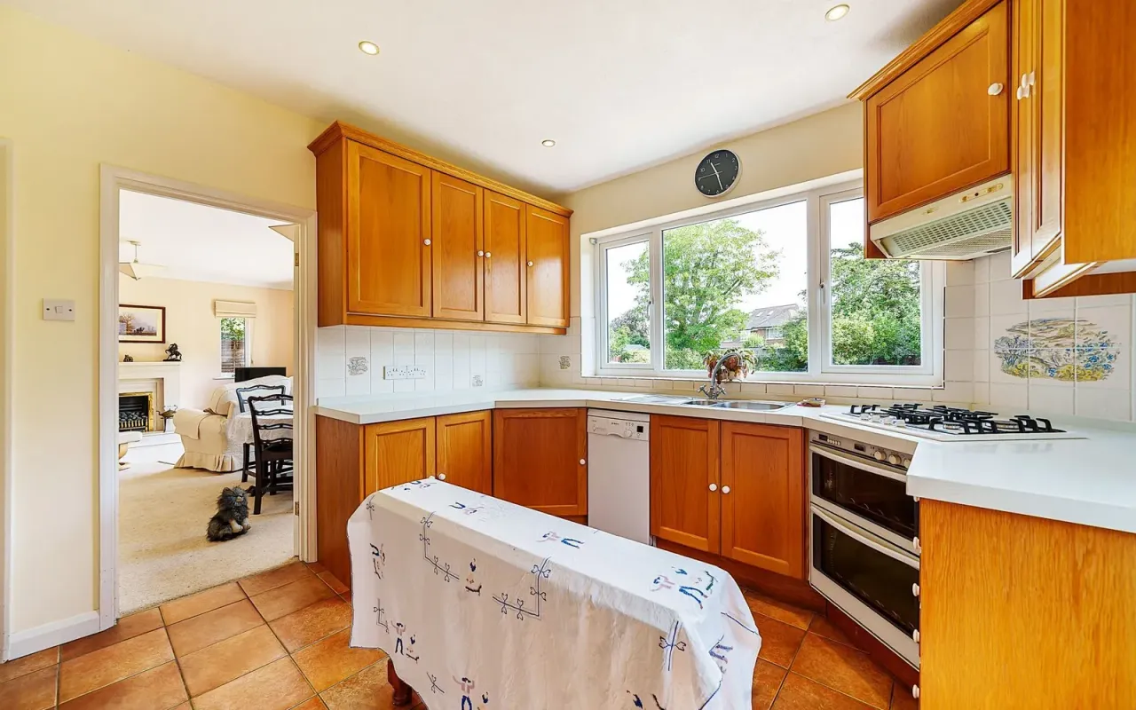 Royal Avenue, Worcester Park, KT4, photo 18