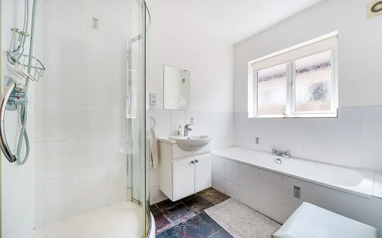 Royal Avenue, Worcester Park, KT4, photo 12