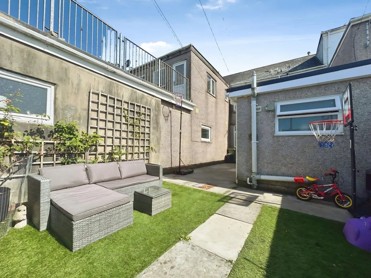 Pisgah Street, Bridgend, CF33, photo 15