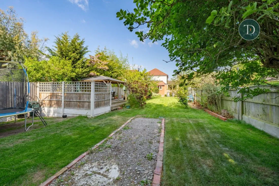 Pooltown Road, Whitby, CH65 7AF, photo 4