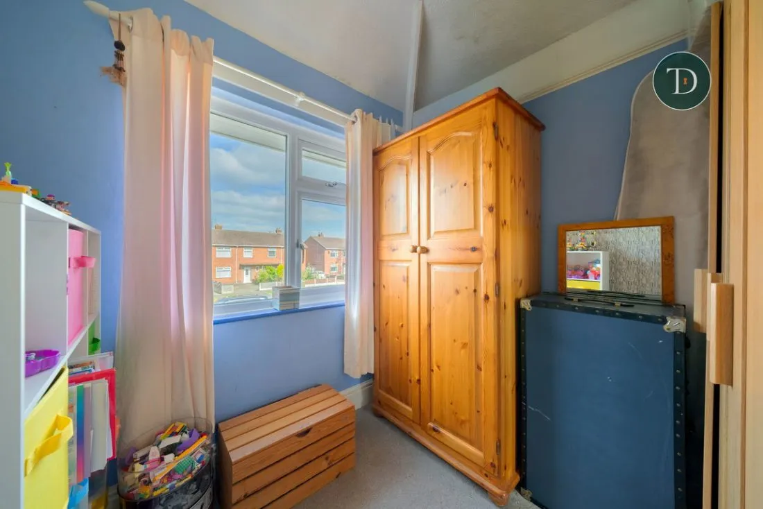 Pooltown Road, Whitby, CH65 7AF, photo 21