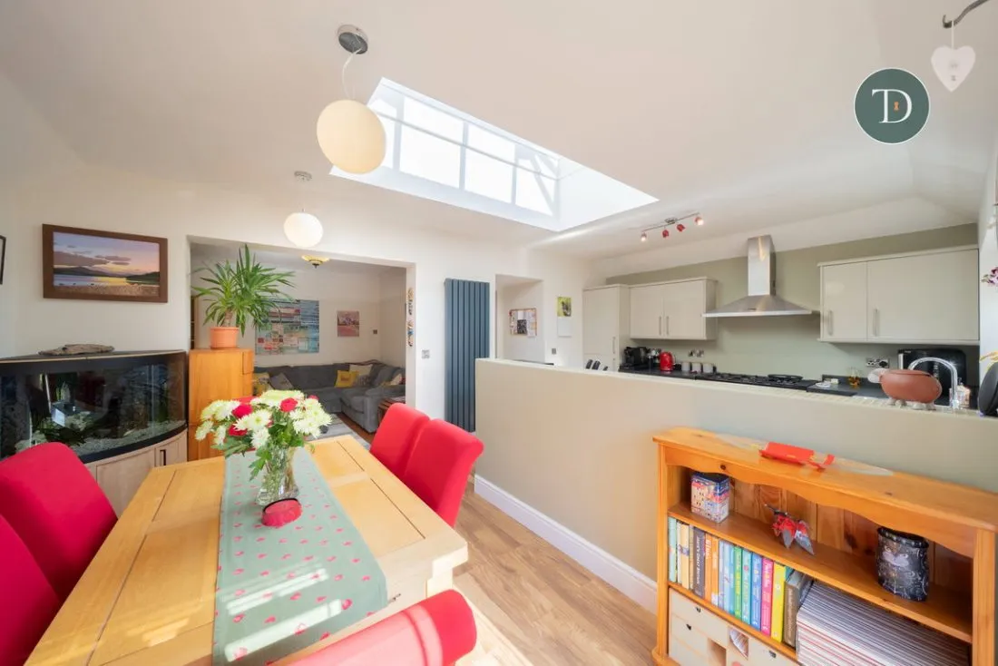 Pooltown Road, Whitby, CH65 7AF, photo 8
