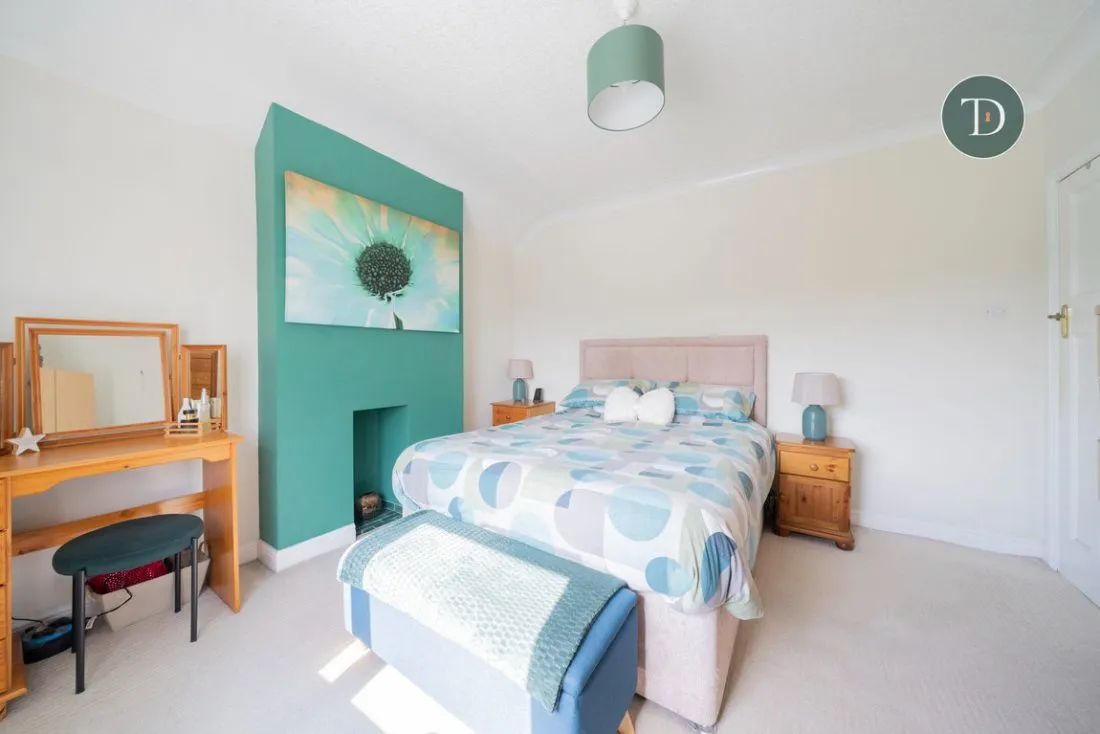 Pooltown Road, Whitby, CH65 7AF, photo 16