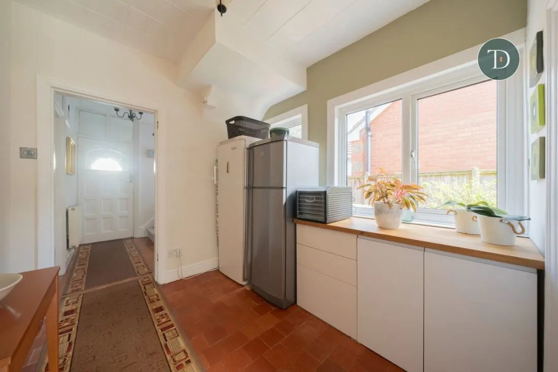 Pooltown Road, Whitby, CH65 7AF, photo 14