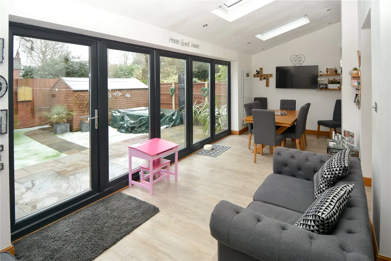 Beech Farm Croft, Northfield, Birmingham, B31 2LG, photo 2