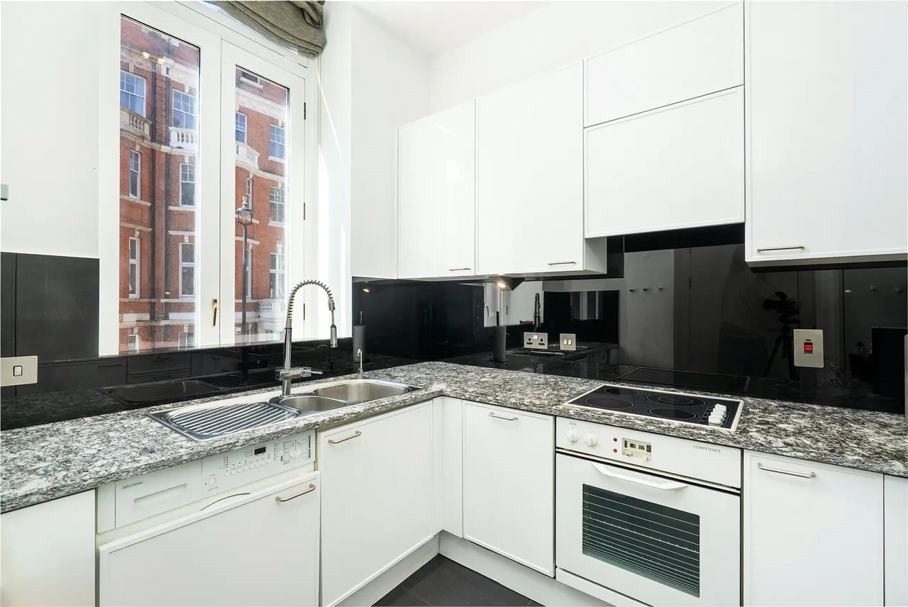 Park Street, Mayfair, London, W1K 6NT, photo 6