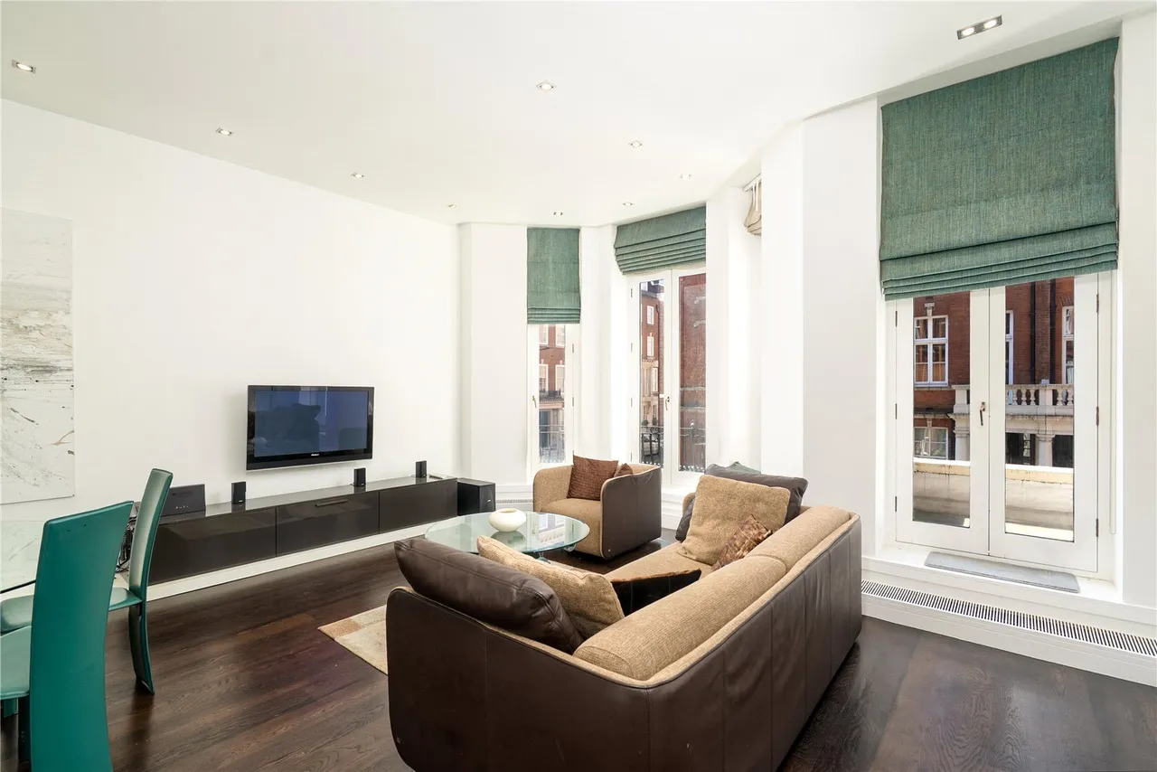 Park Street, Mayfair, London, W1K 6NT, photo 2