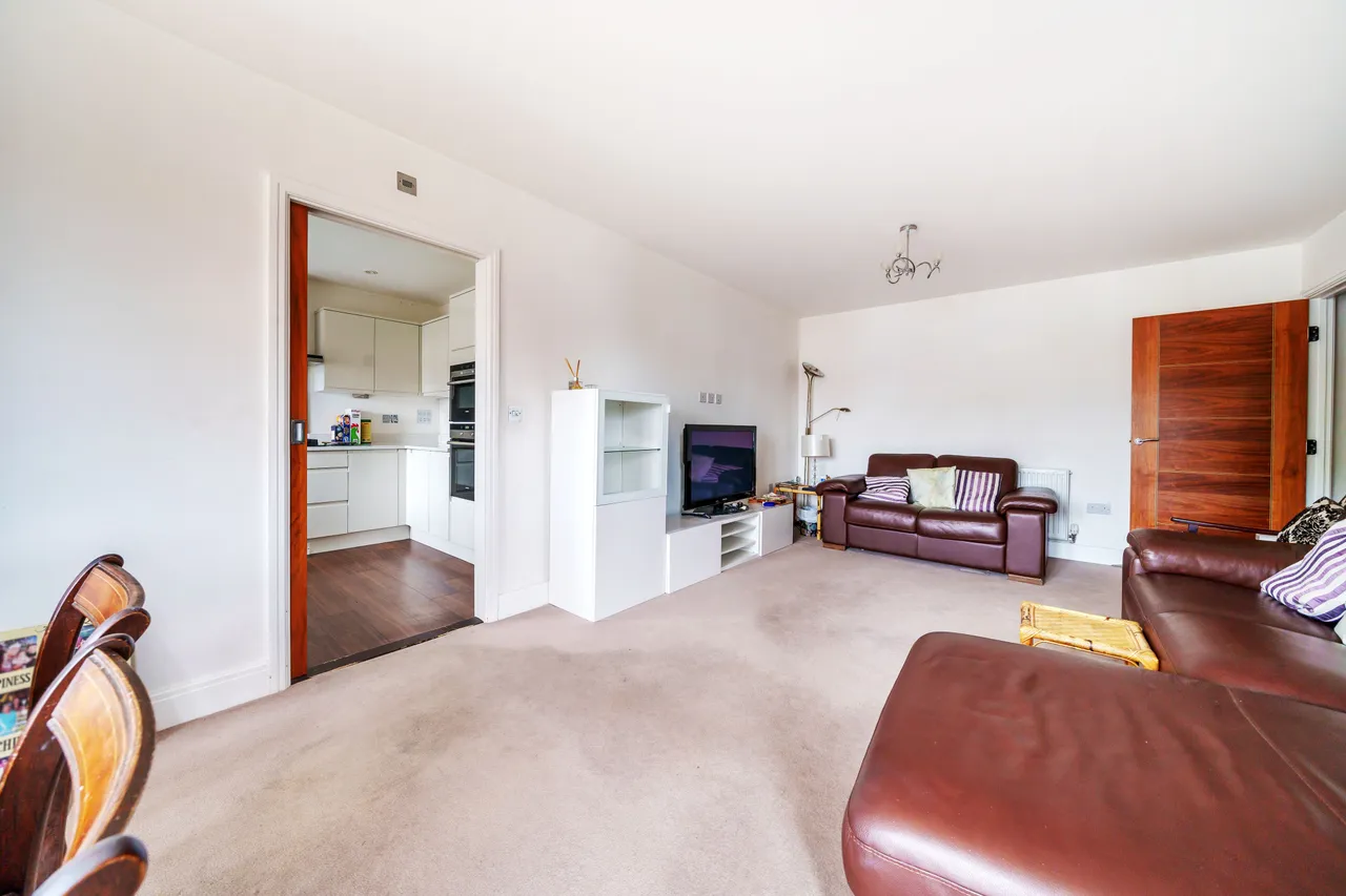 6 Marylake Court, 293 Whitchurch Lane, Edgware, photo 12
