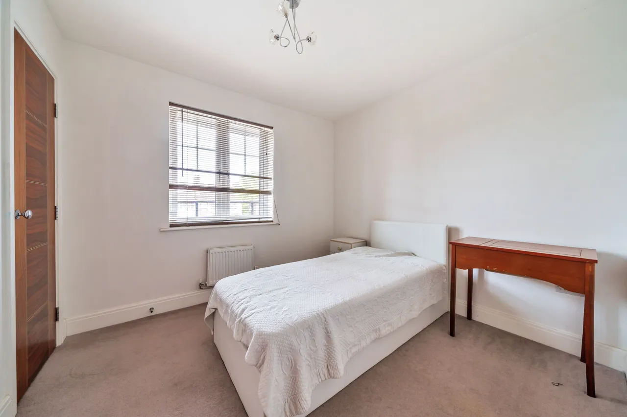 6 Marylake Court, 293 Whitchurch Lane, Edgware, photo 6