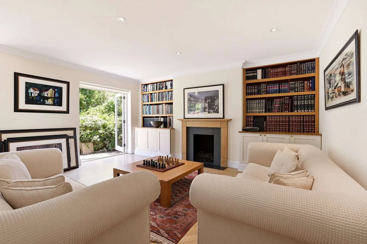 Wykeham Road, London, NW4, photo 5