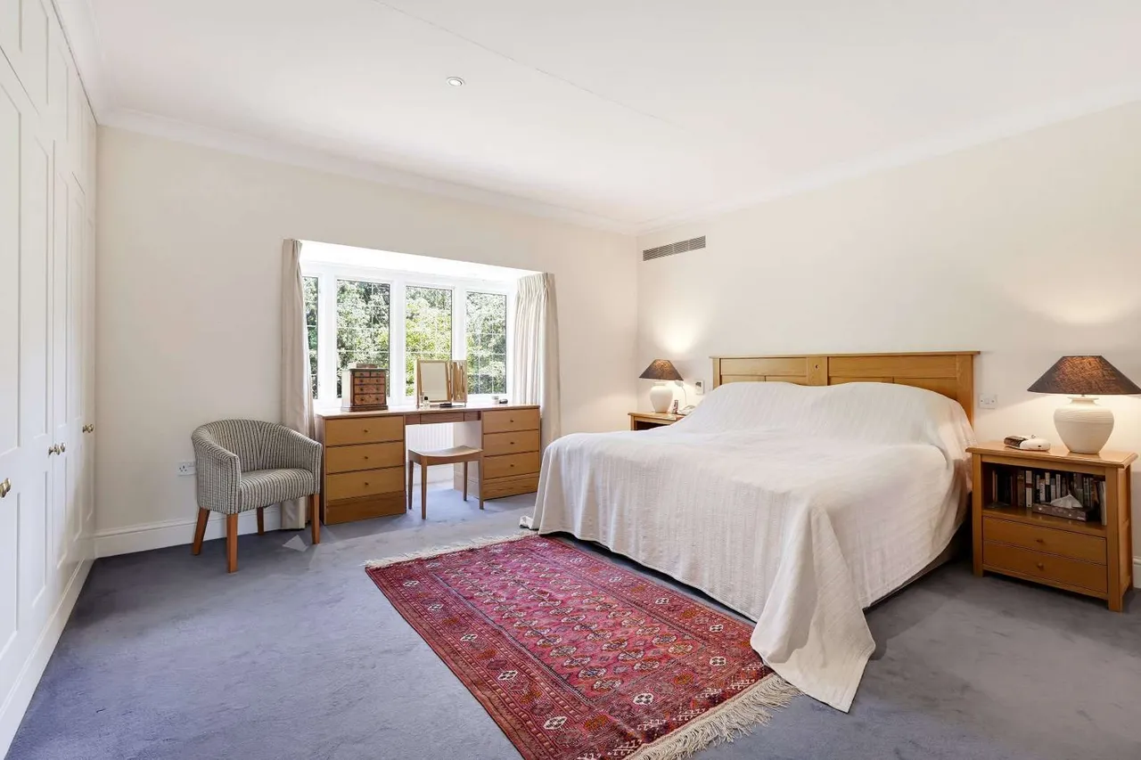 Wykeham Road, London, NW4, photo 3