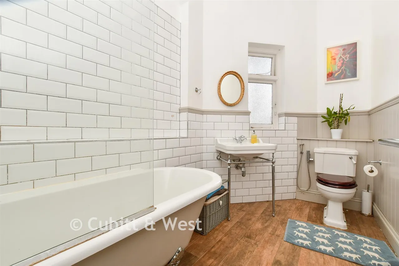 Frensham Road, Kenley, CR8, photo 9