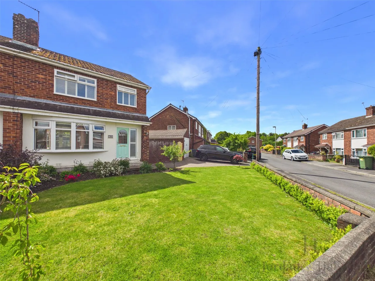3 bed house for sale — Parkfield Drive, Helsby, Frodsham, Cheshire, WA6 0BL