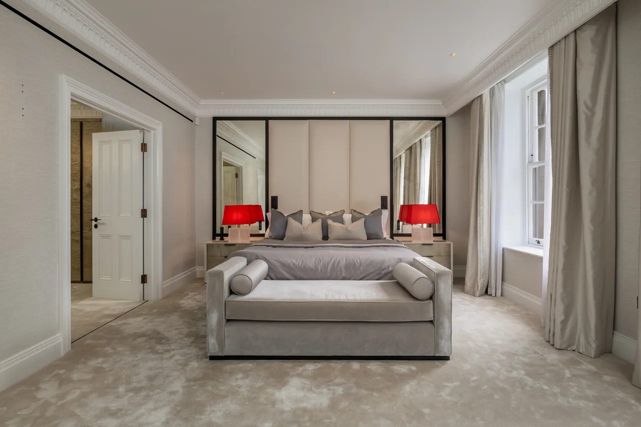 Wilton Crescent, Knightsbridge, London, photo 12