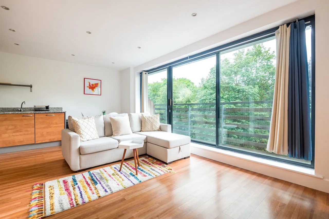1 bed flat for sale, Denmark Hill, London, SE5