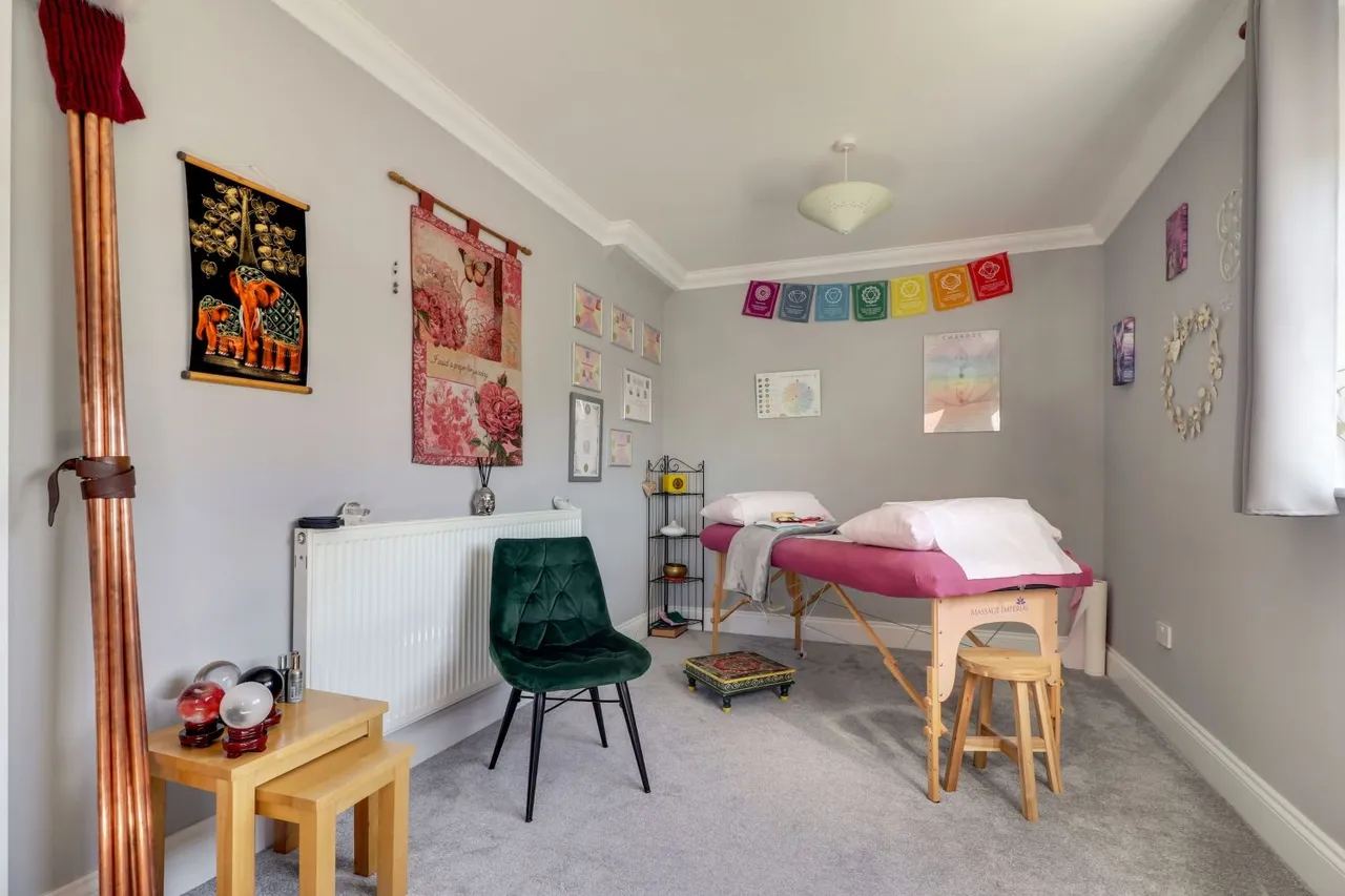 Valley Ridge, Kippax, LS25, photo 16